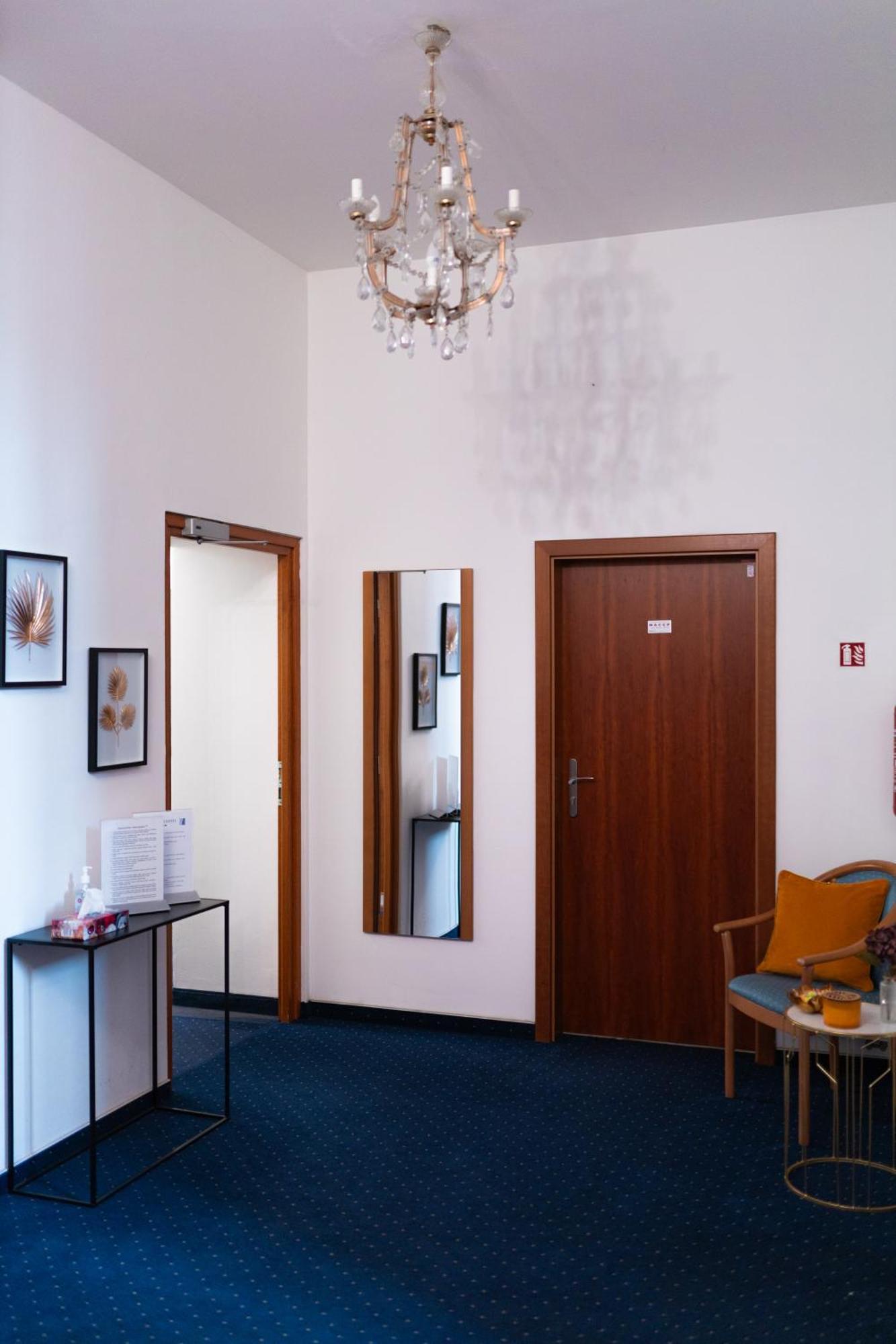 Litoměřice Hotel Apollon מראה חיצוני תמונה